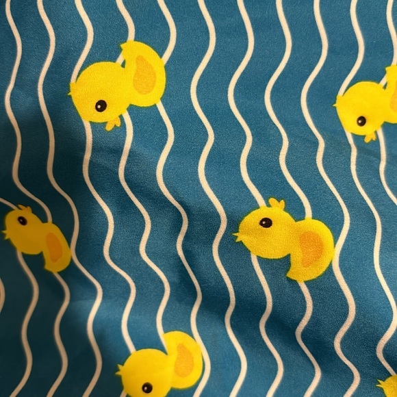 dog duck print jacket - Picture 3 of 3